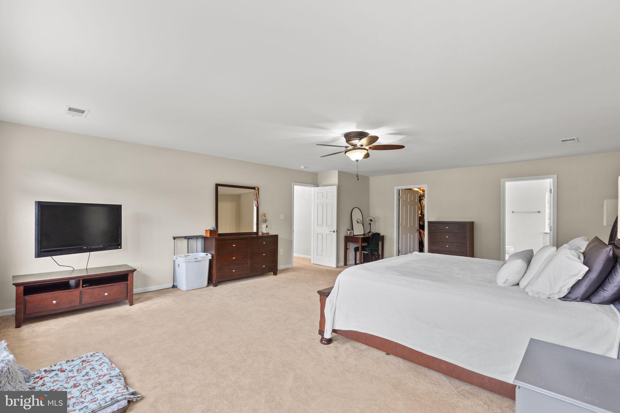 SOUTHWOODS - Residential