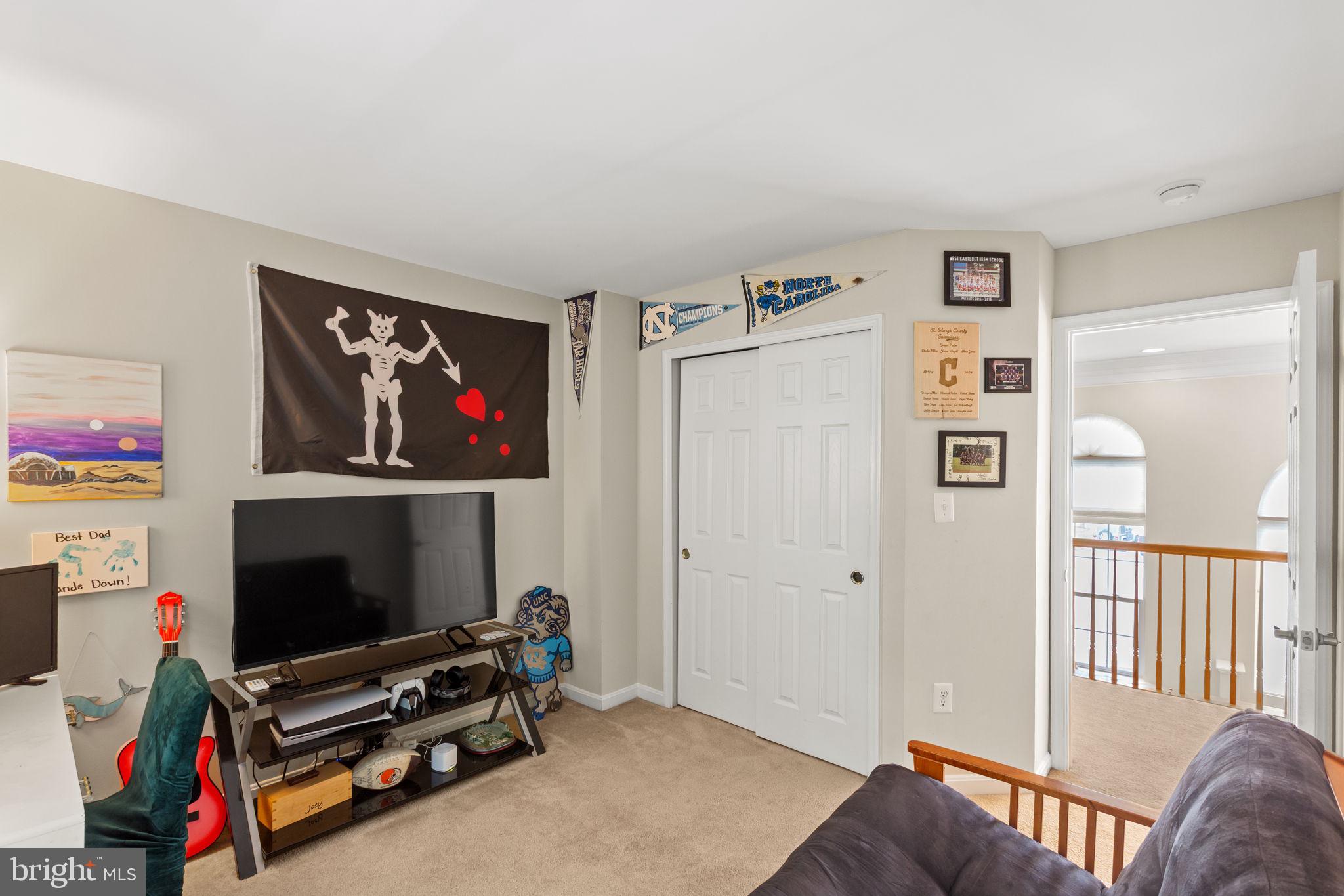 SOUTHWOODS - Residential