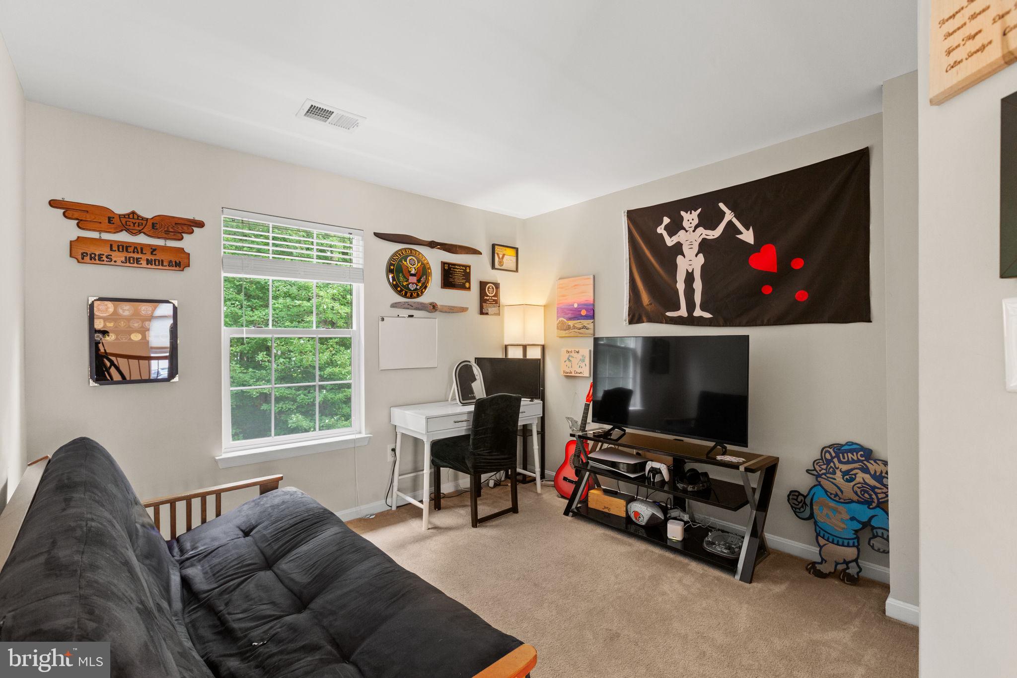 SOUTHWOODS - Residential