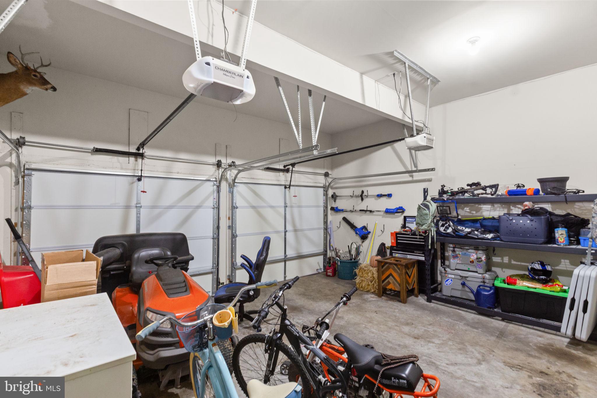 SOUTHWOODS - Residential