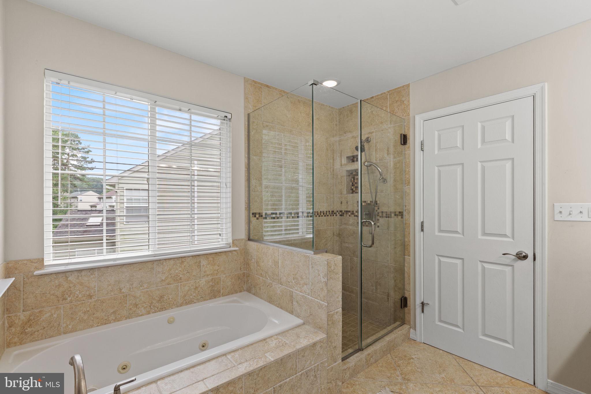 SOUTHWOODS - Residential