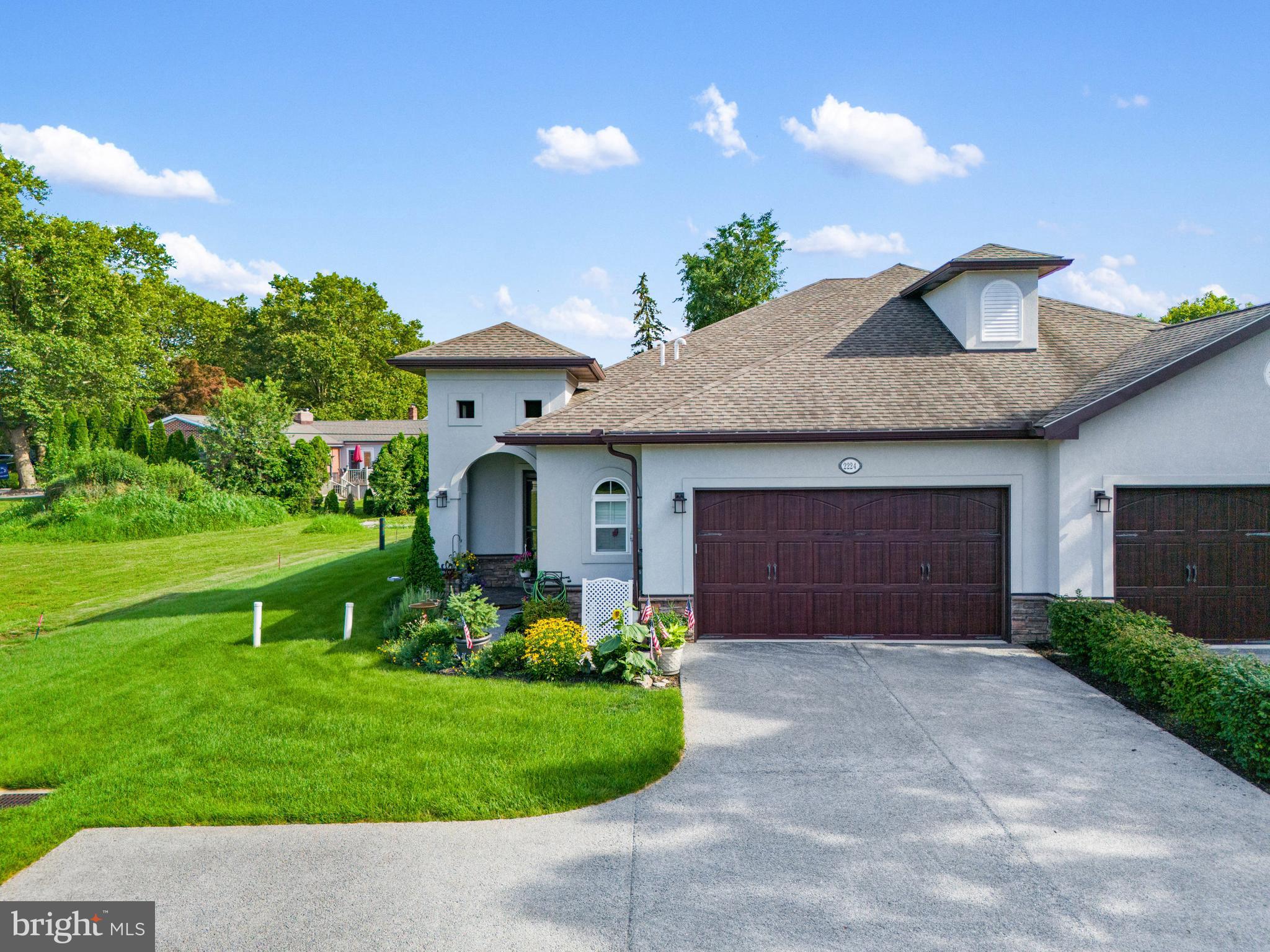 EAST YORK - Residential