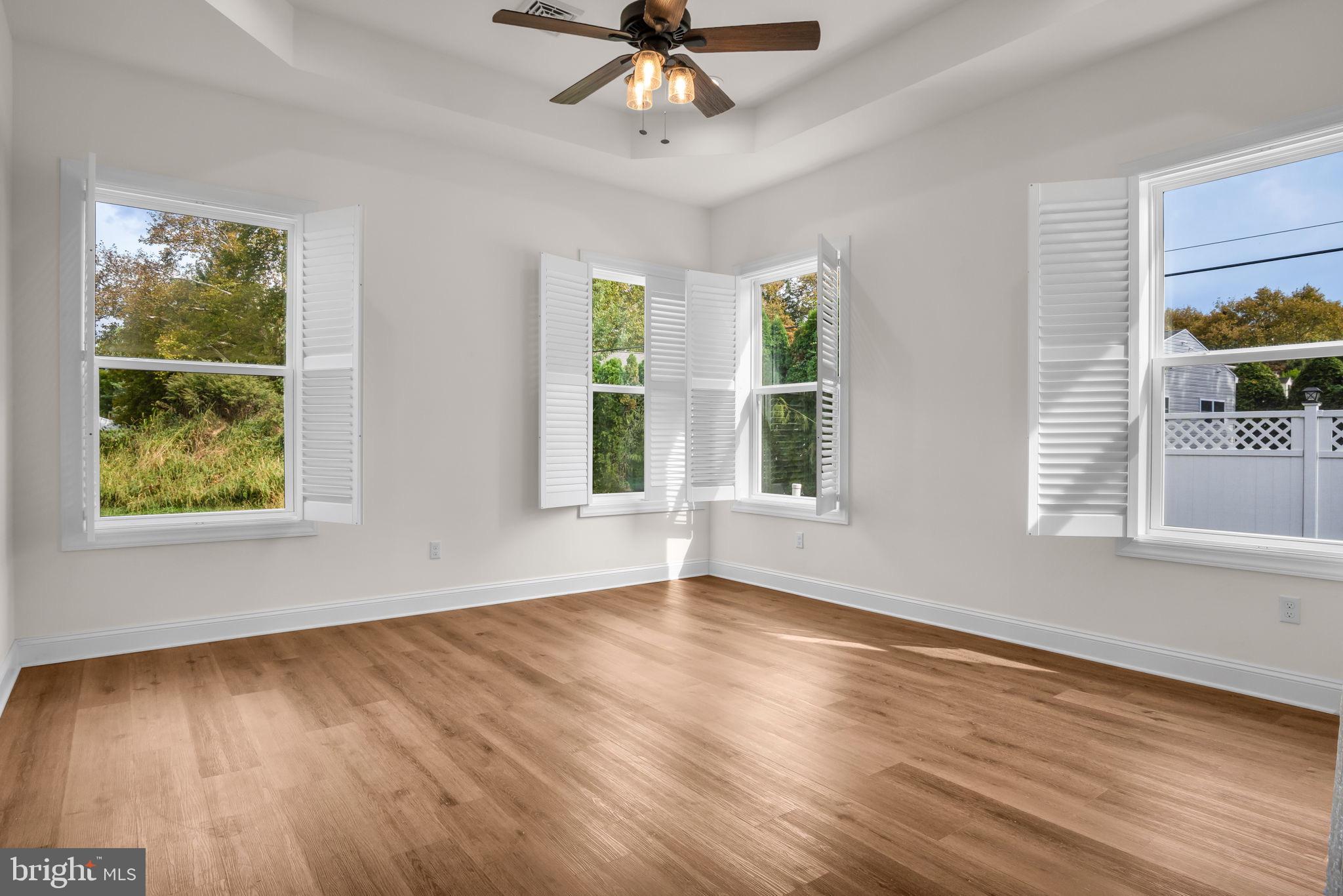 EAST YORK - Residential