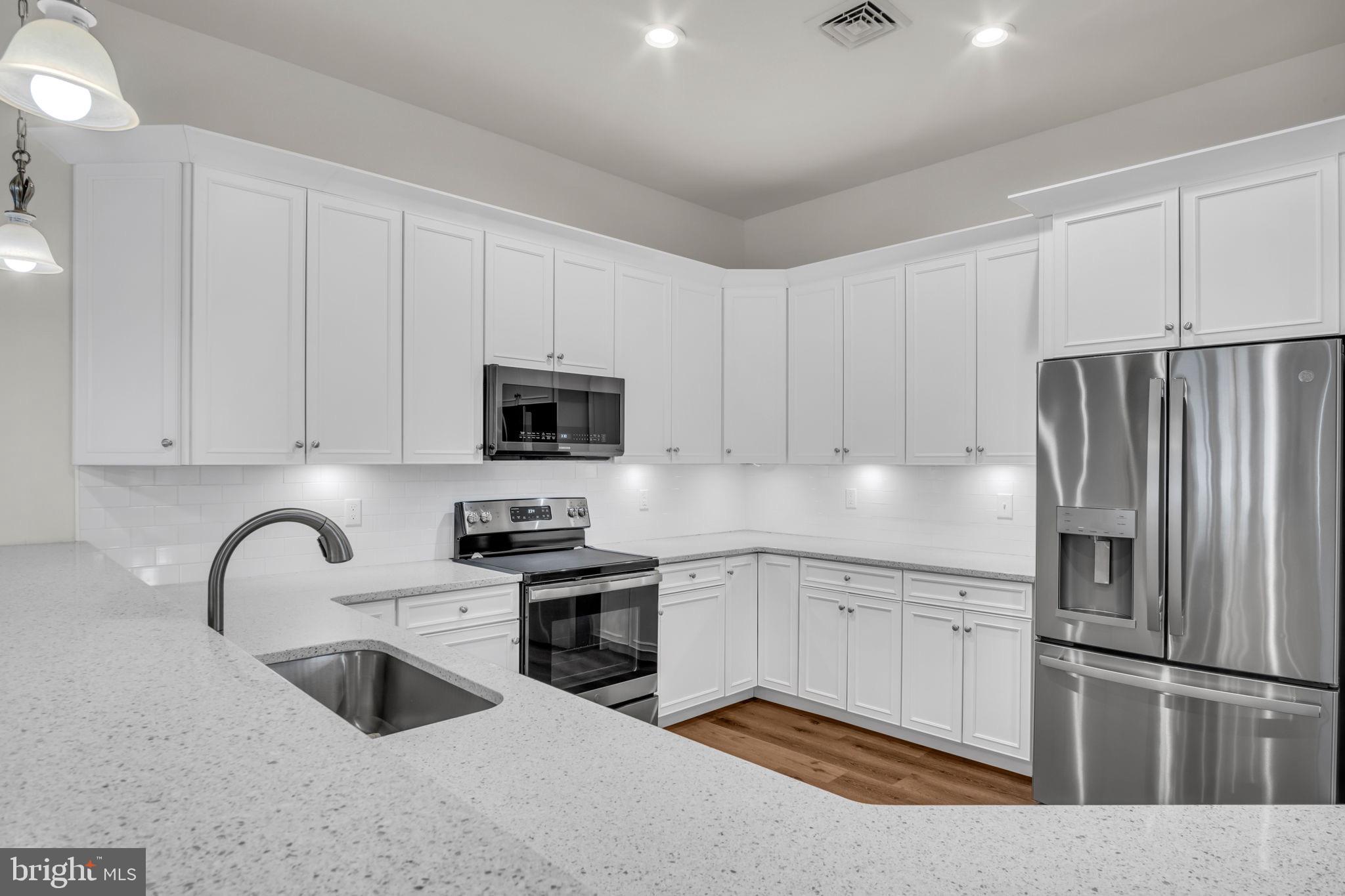 EAST YORK - Residential