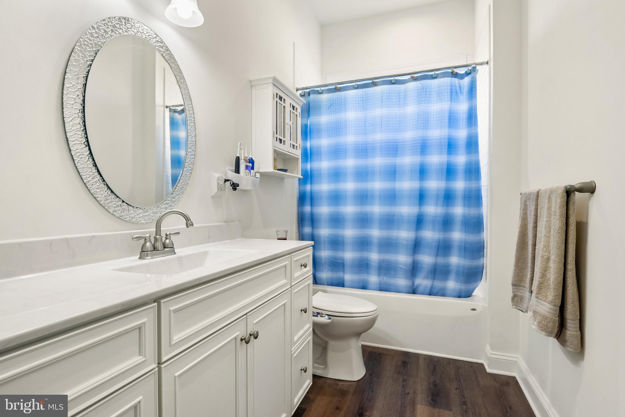 EAST YORK - Residential