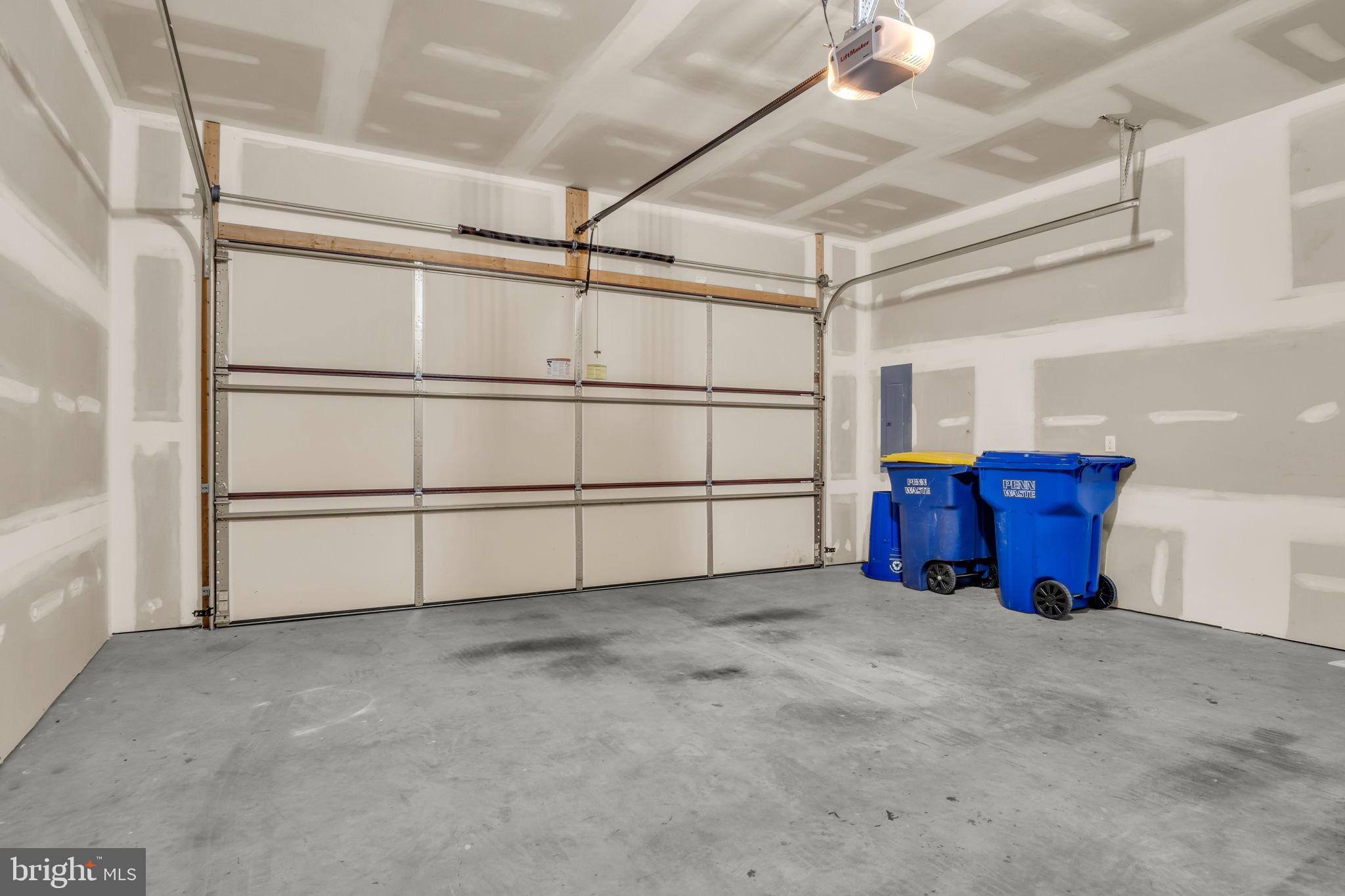 EAST YORK - Residential