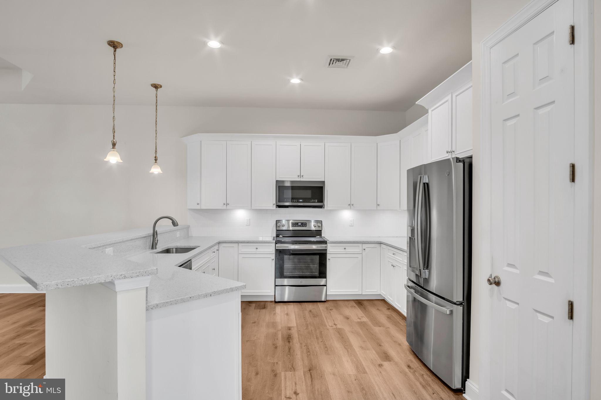 EAST YORK - Residential