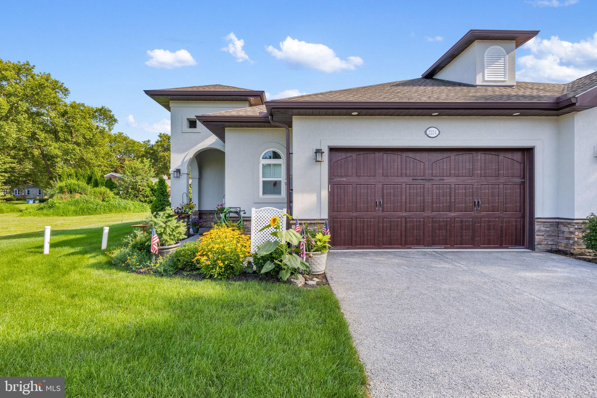 EAST YORK - Residential