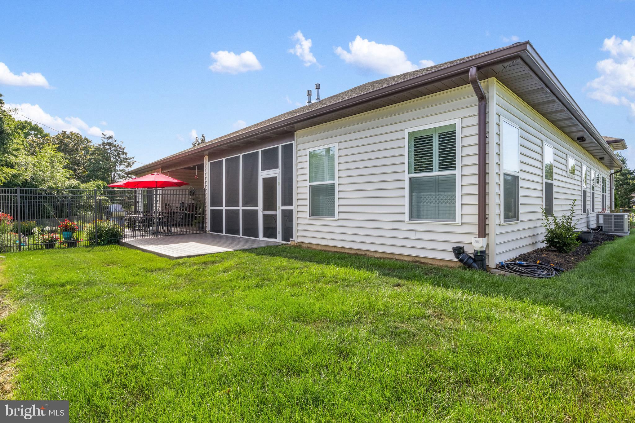 EAST YORK - Residential