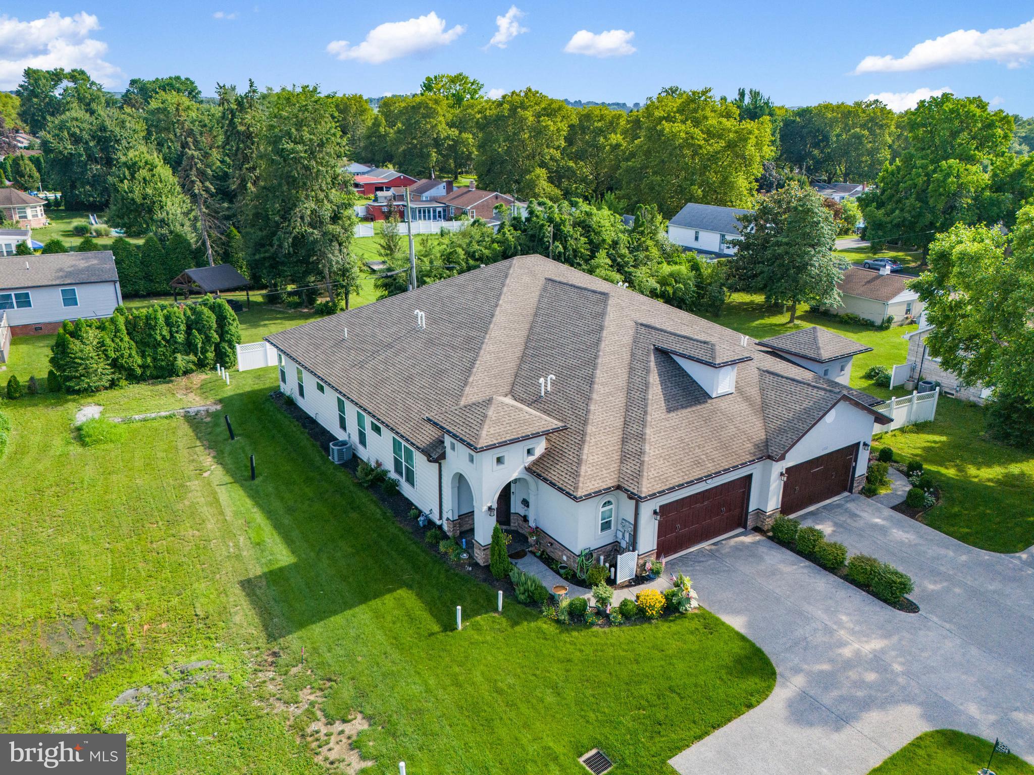 EAST YORK - Residential