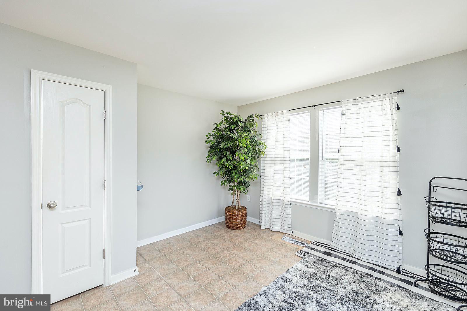 BOYDS CROSSING - Residential