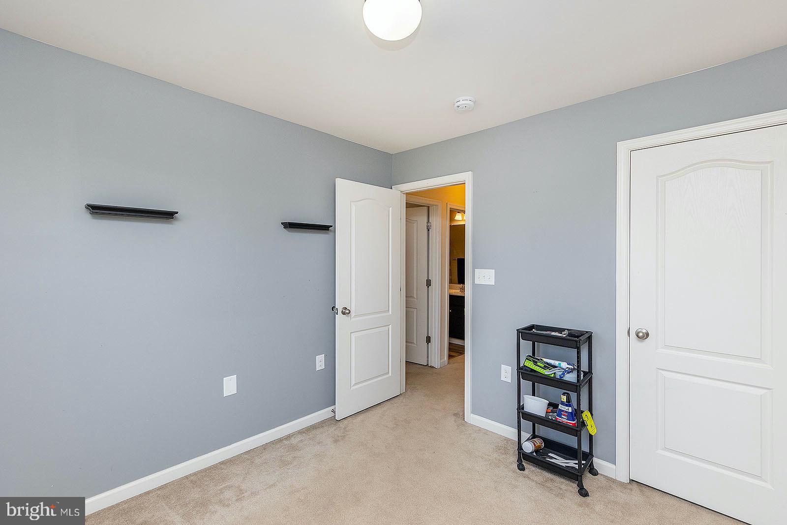 BOYDS CROSSING - Residential