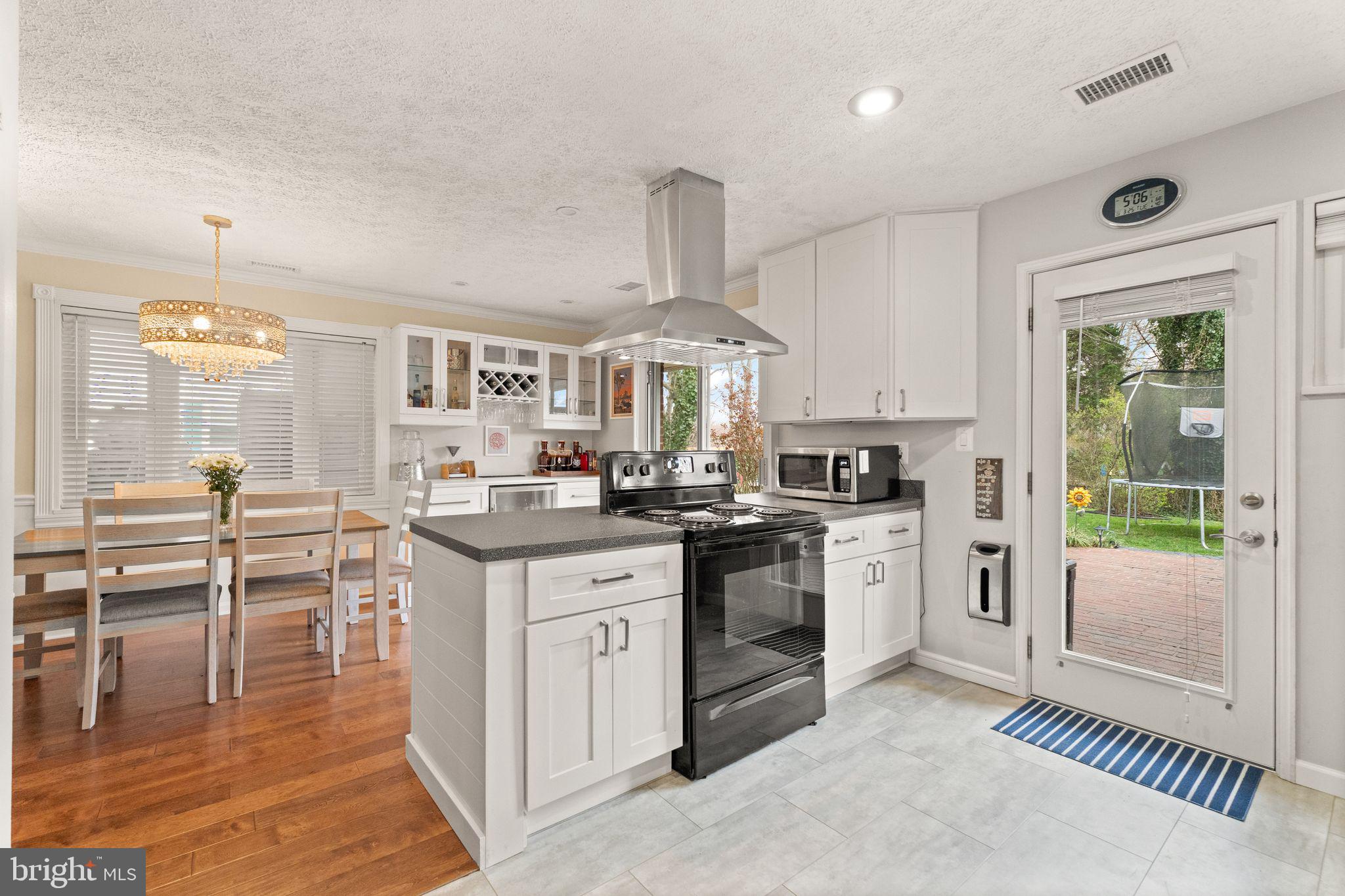 PARKLAWN - Residential