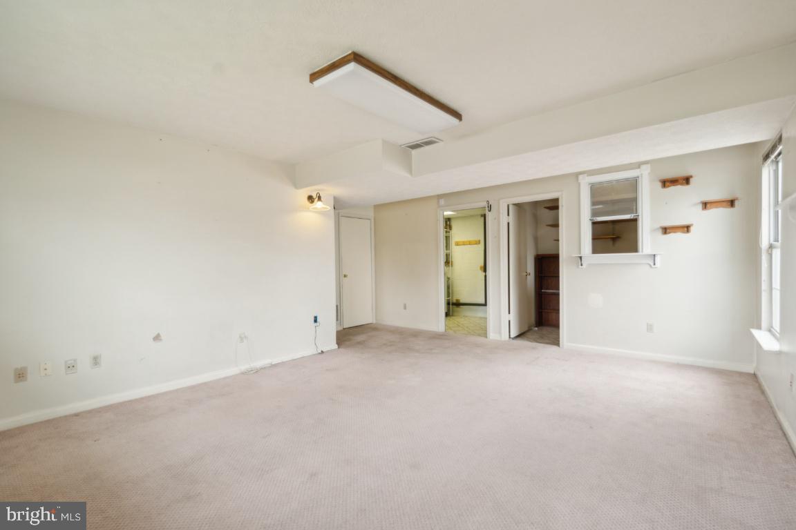 GARLAND - Residential