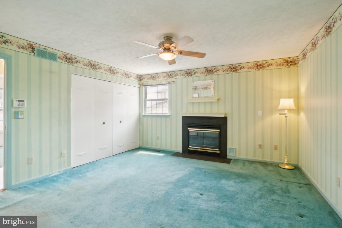 GARLAND - Residential