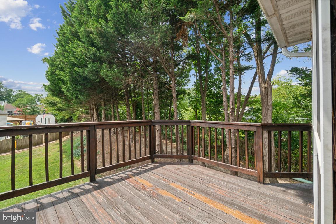 GARLAND - Residential