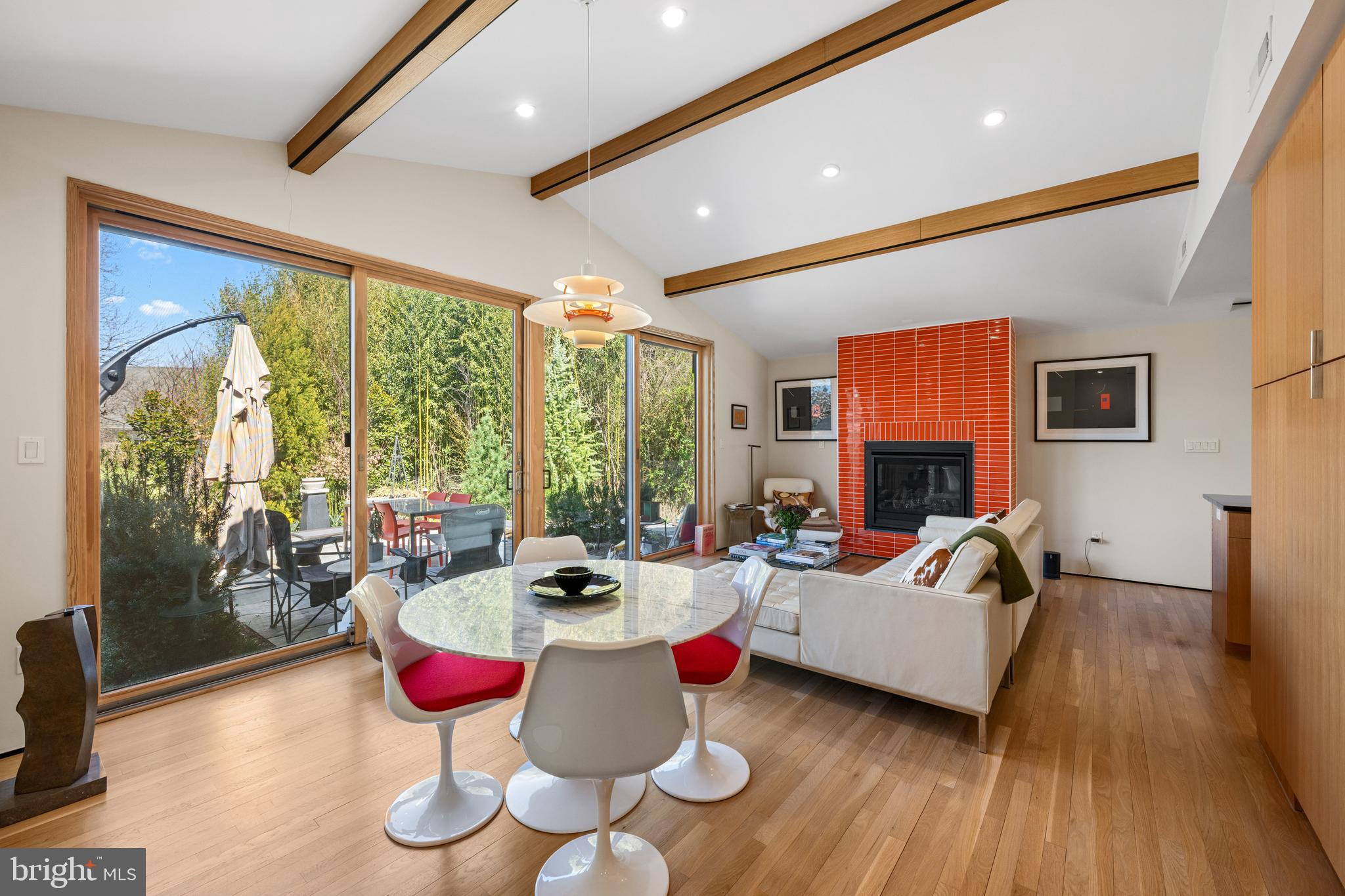 DEVONSHIRE - Residential