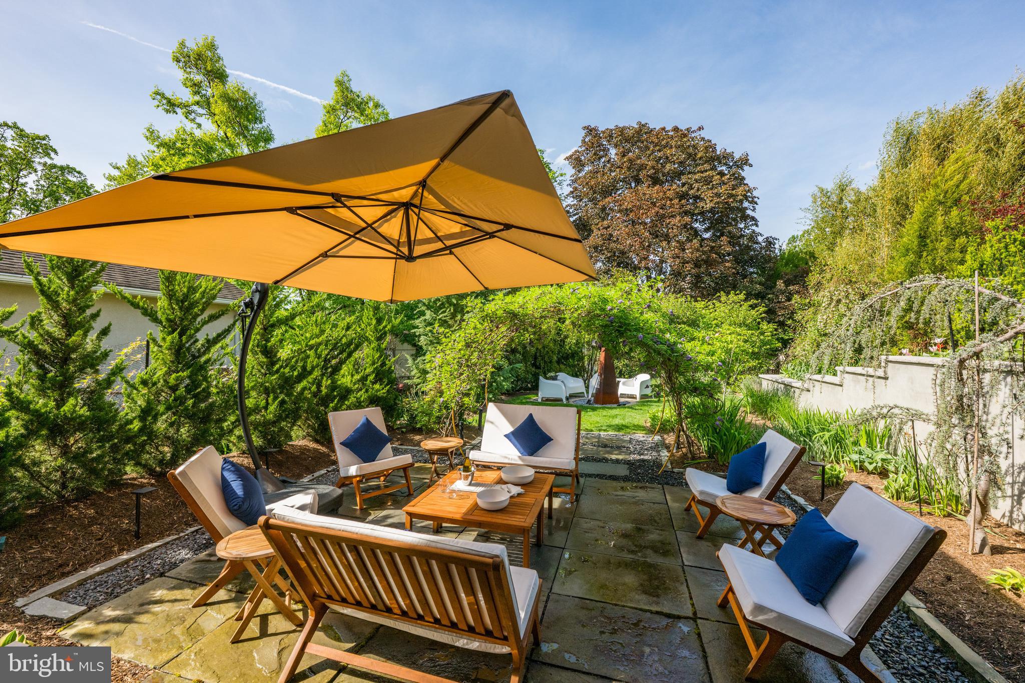 DEVONSHIRE - Residential