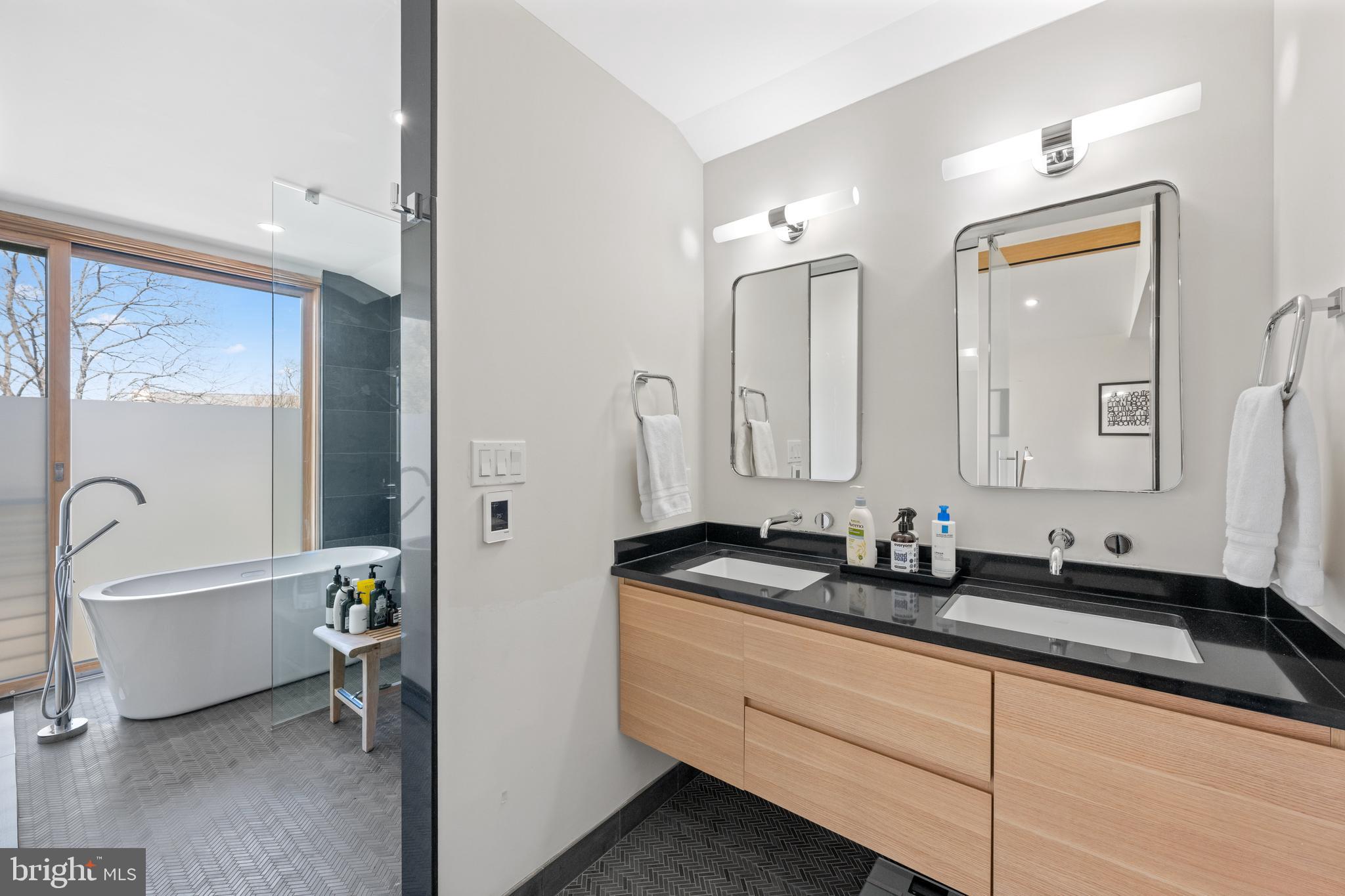 DEVONSHIRE - Residential