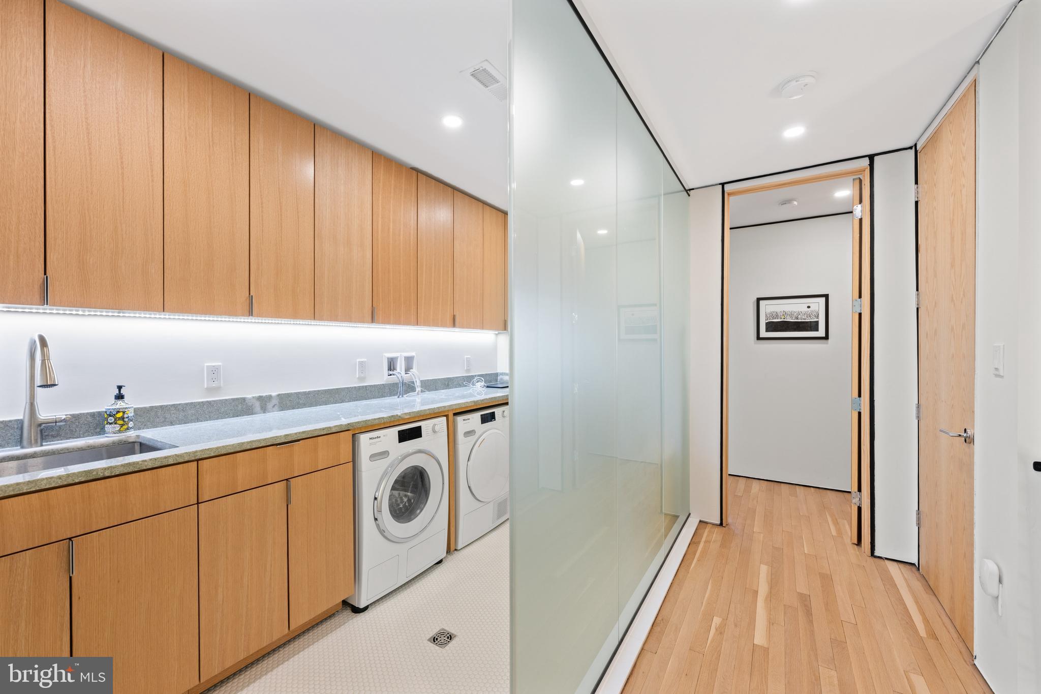 DEVONSHIRE - Residential