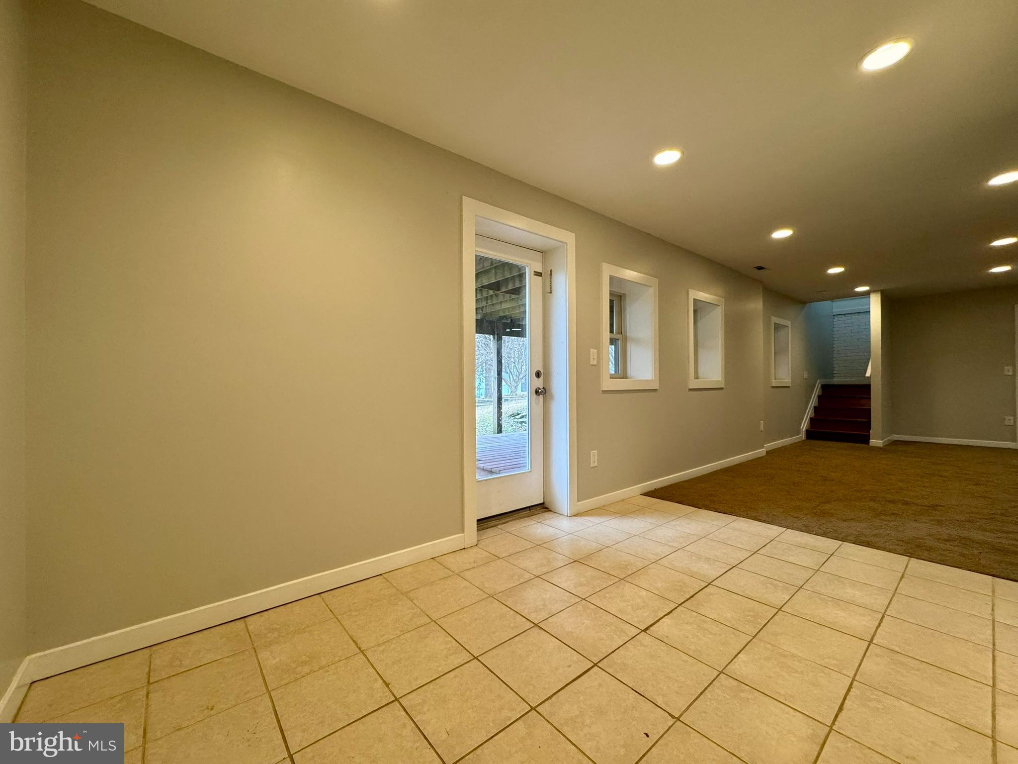 COUNTY VIEW - Residential Lease