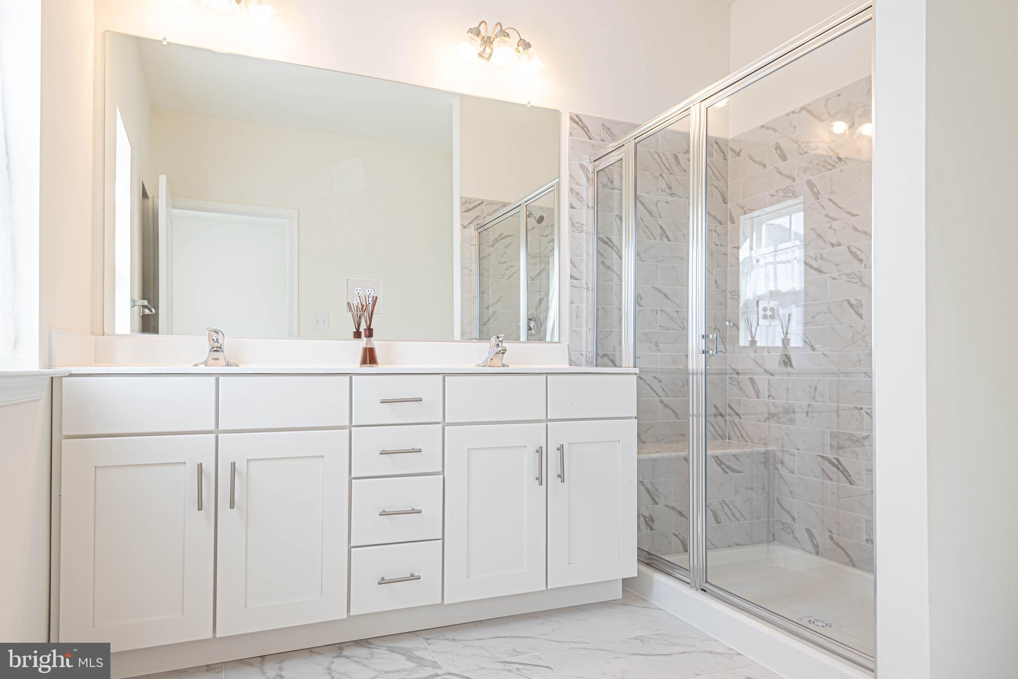 HERITAGE CREEK - Residential