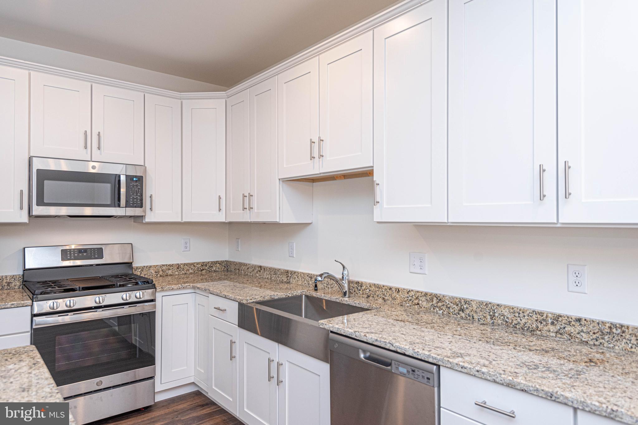 HERITAGE CREEK - Residential