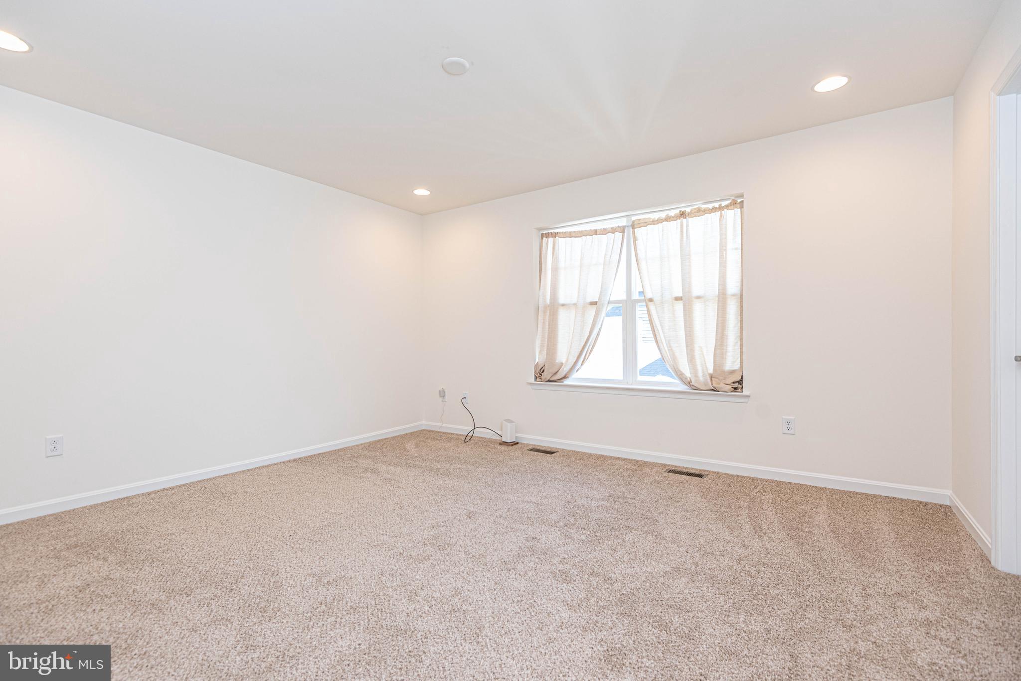 HERITAGE CREEK - Residential