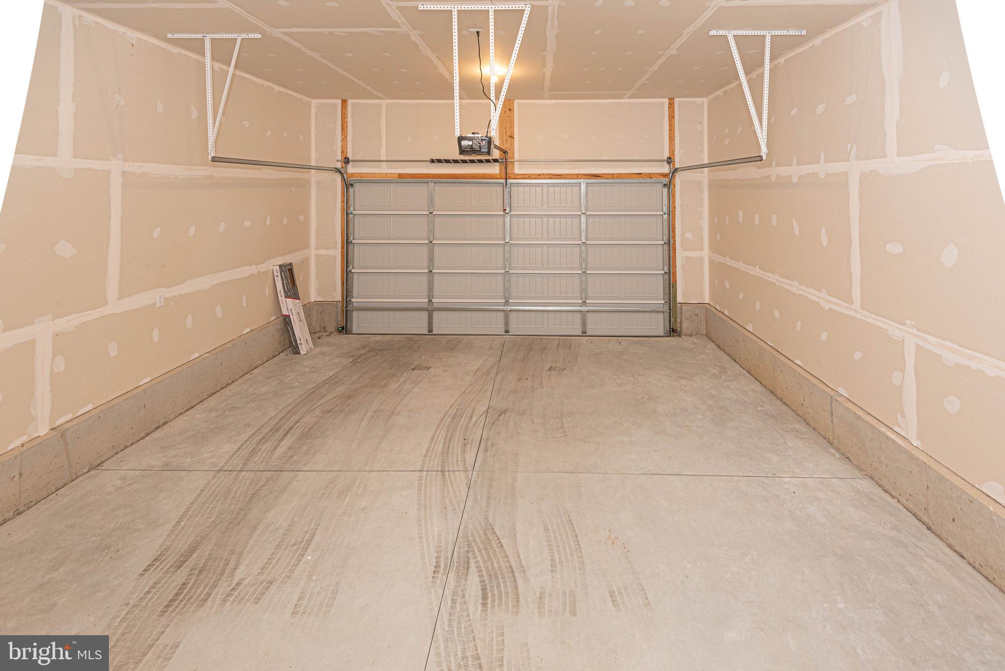 HERITAGE CREEK - Residential