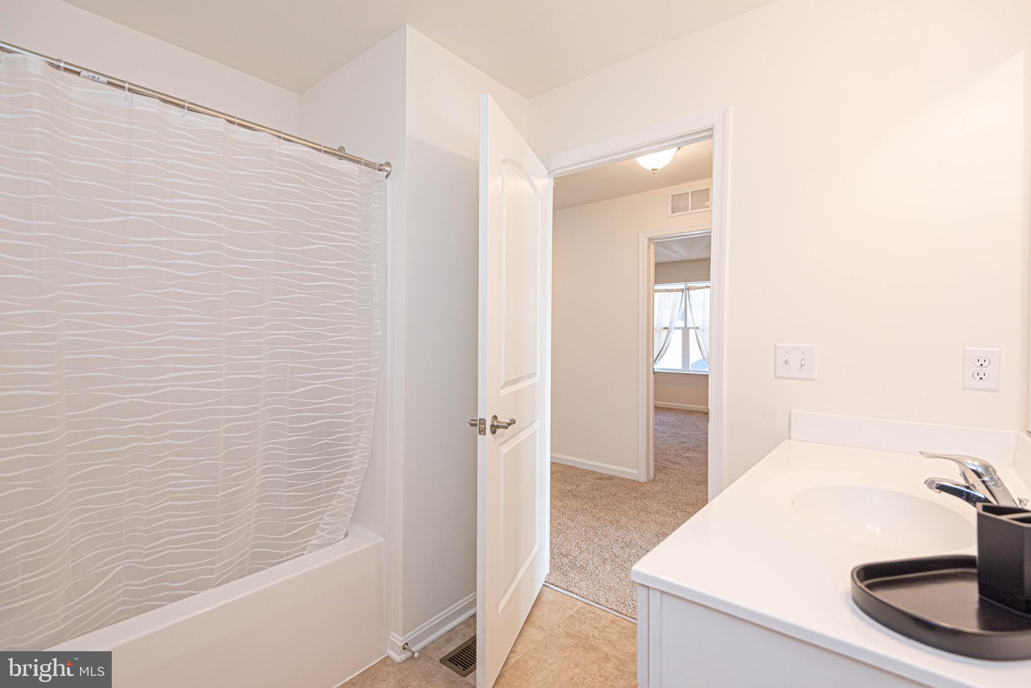 HERITAGE CREEK - Residential