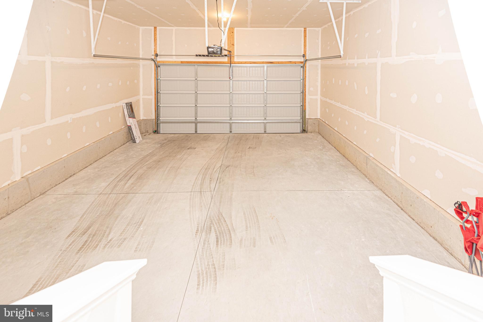 HERITAGE CREEK - Residential