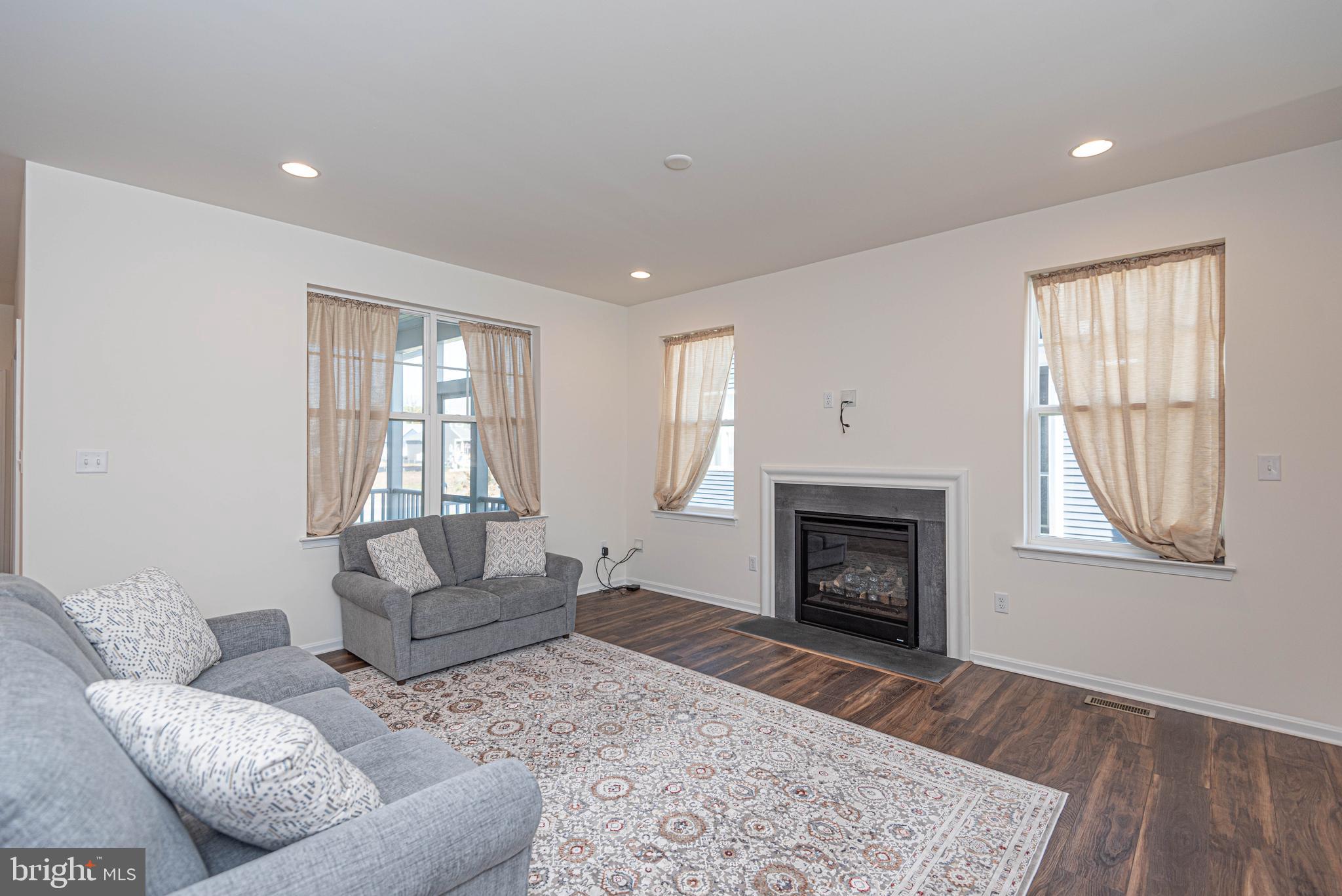 HERITAGE CREEK - Residential