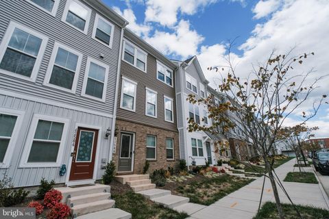 42588 PITLOCHRY TERRACE STERLING VA 20166