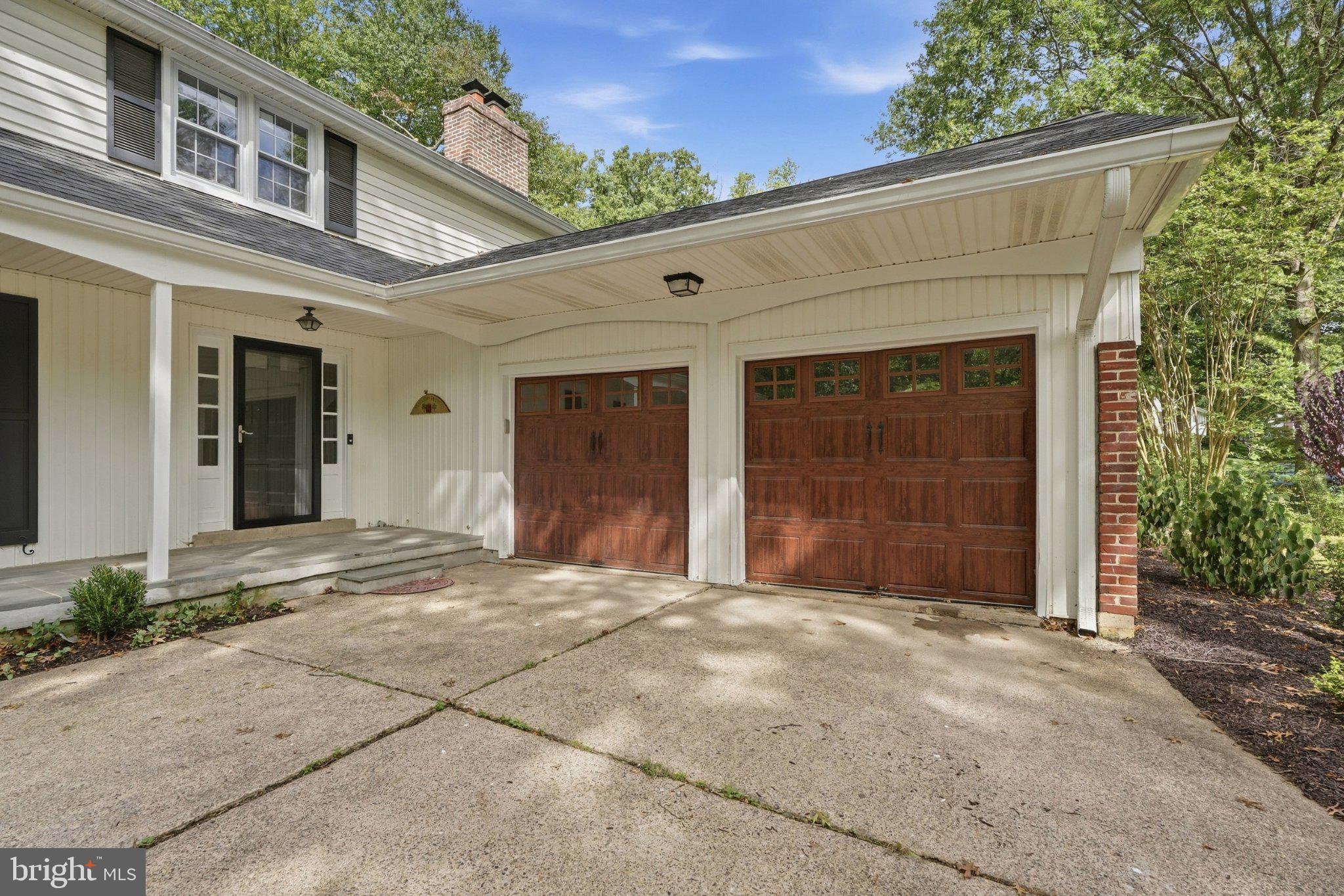 2003 DOGWOOD LANE