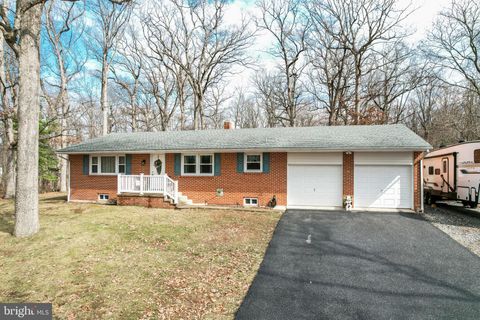 Homes For Sale - 3820 Kump Station Road<br/> TANEYTOWN, MD 21787