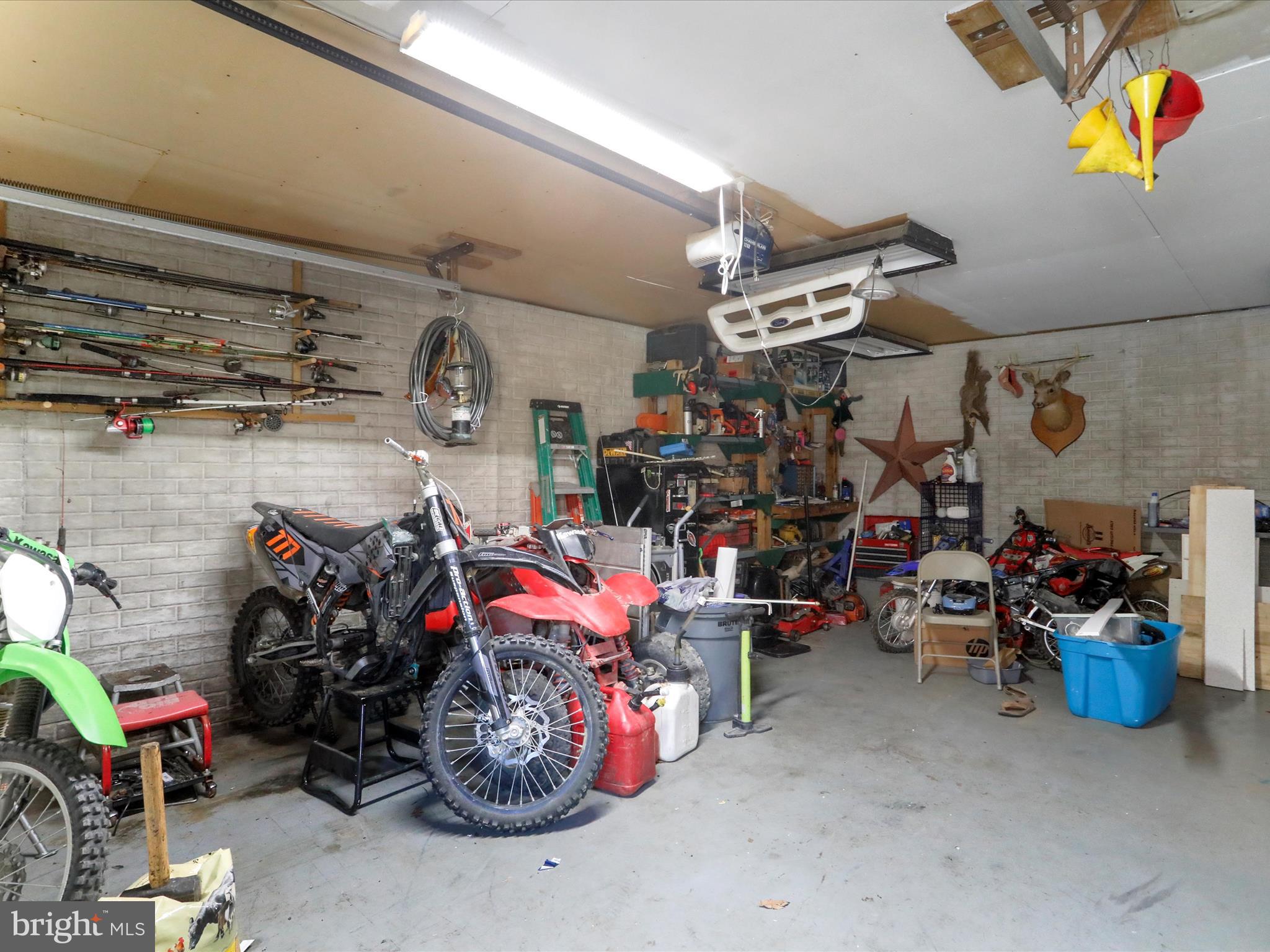 THREE RUN WOODS - Residential