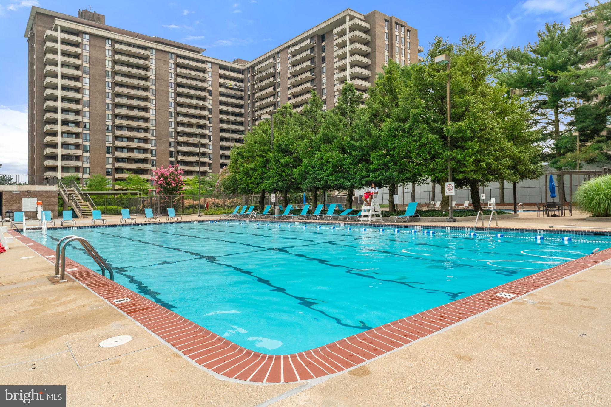 REGENCY AT MCLEAN - Residential