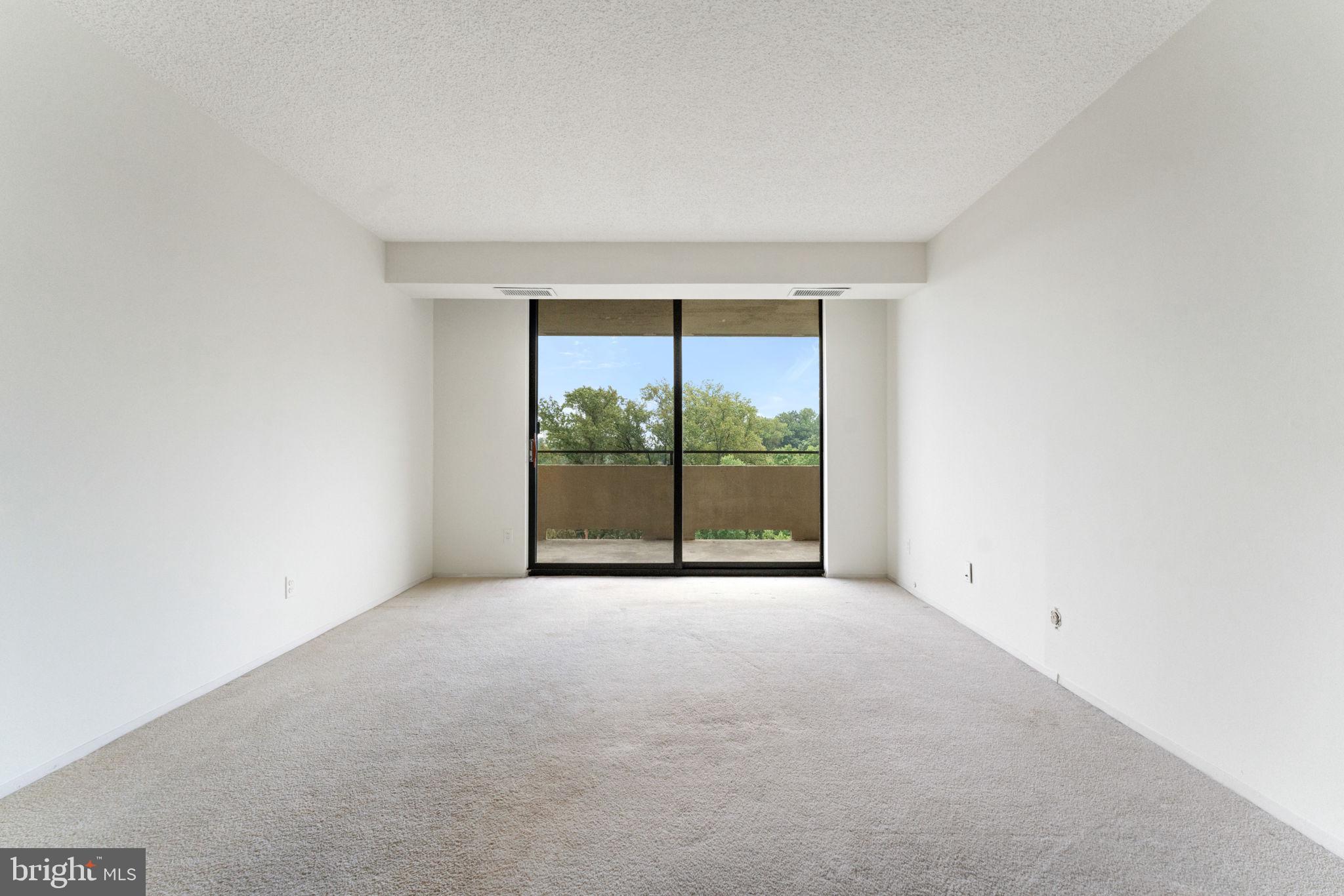 REGENCY AT MCLEAN - Residential