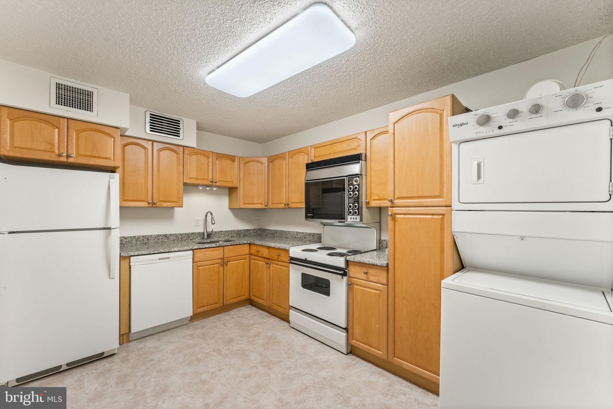 REGENCY AT MCLEAN - Residential