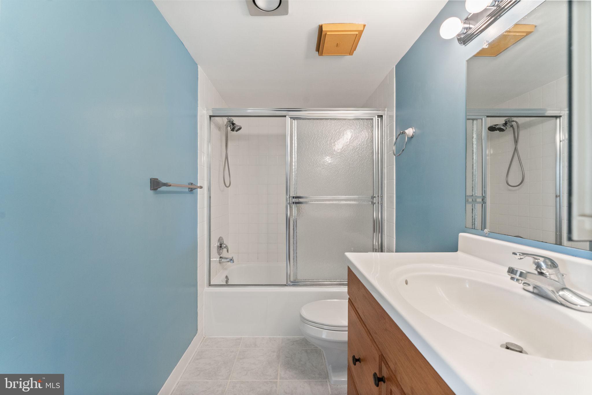 REGENCY AT MCLEAN - Residential