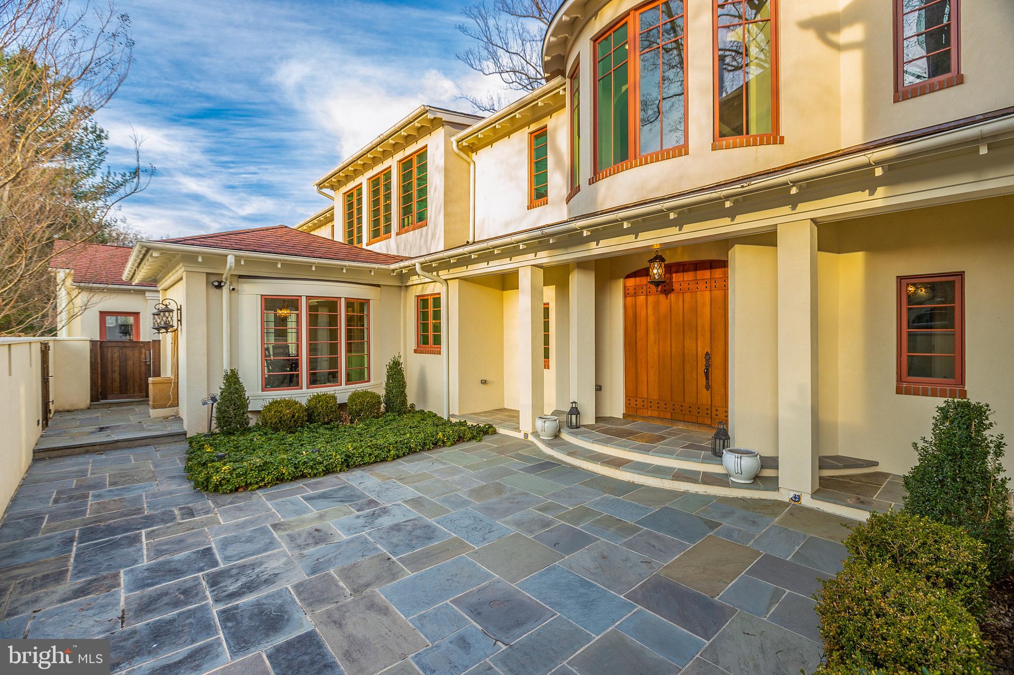 GREEN ACRES - Residential