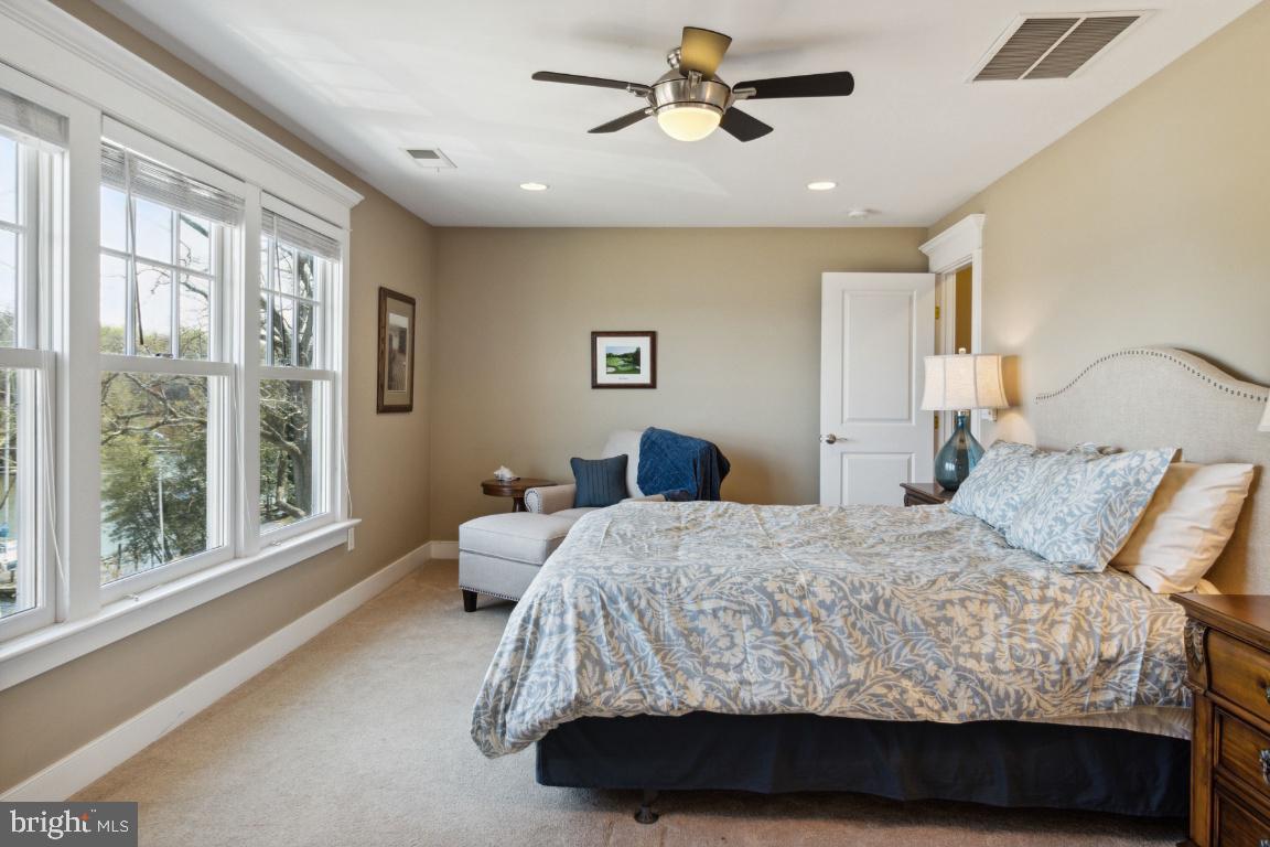 ULMSTEAD ESTATES - Residential