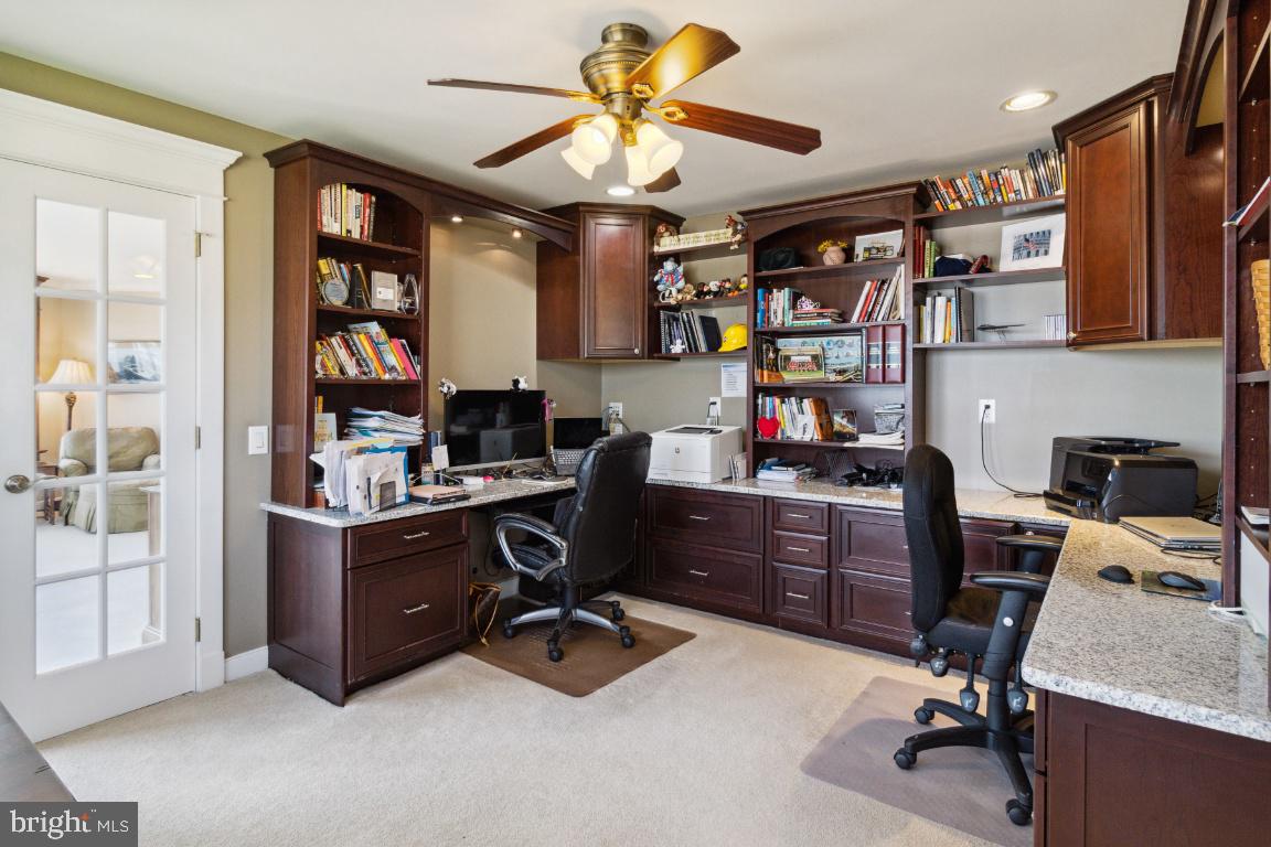 ULMSTEAD ESTATES - Residential