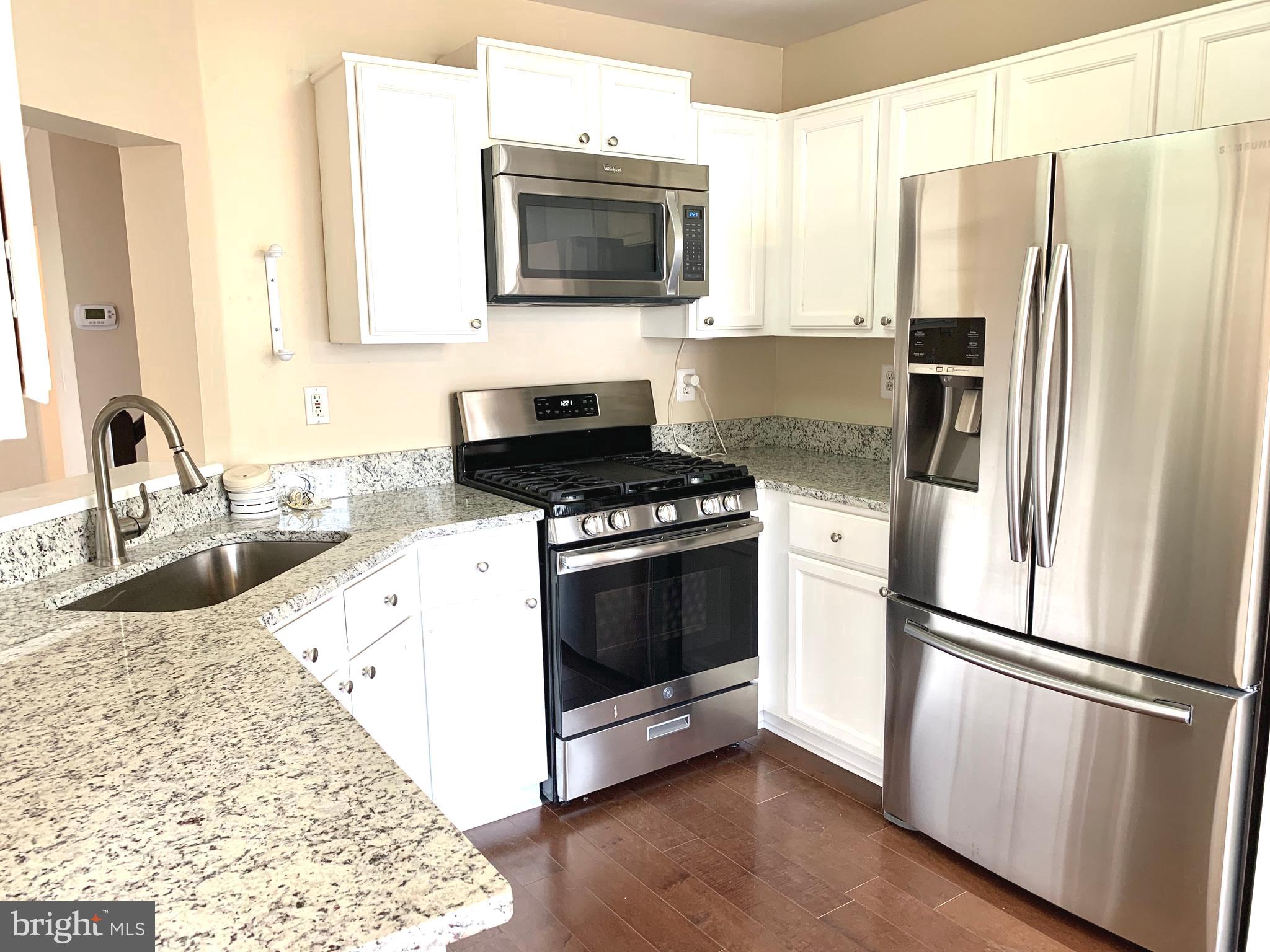 SUBURBIA - Residential Lease