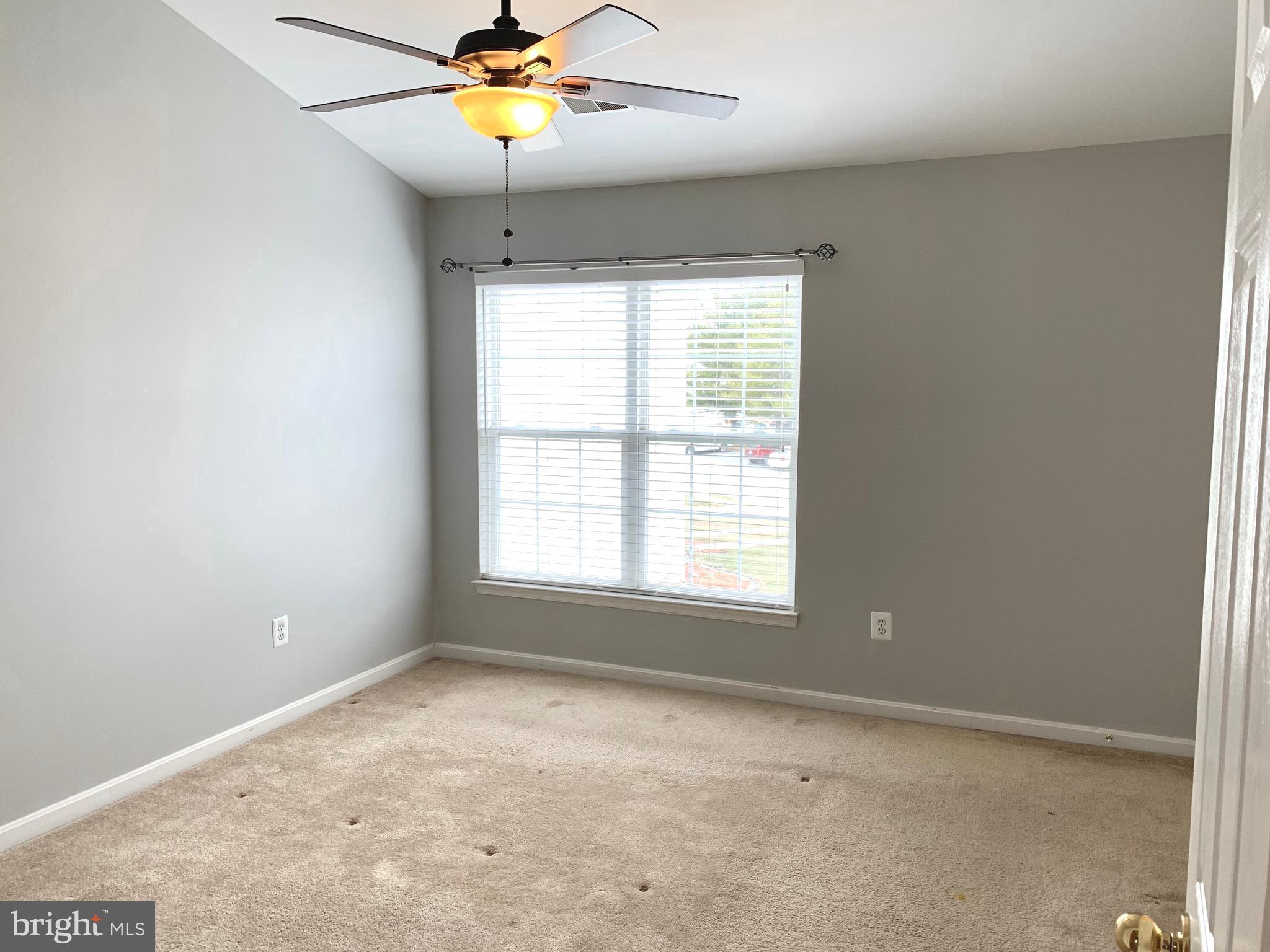 SUBURBIA - Residential Lease