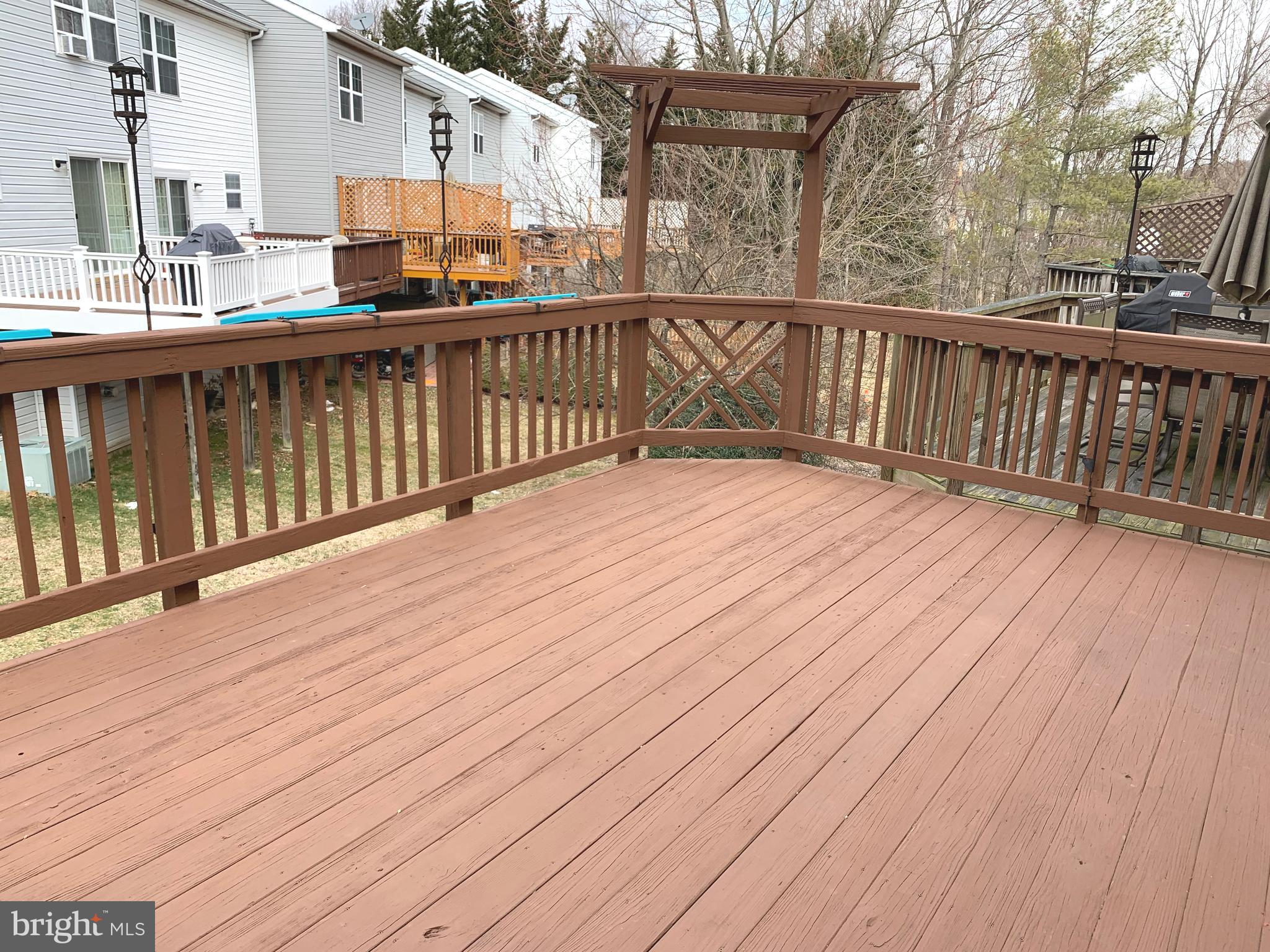 SUBURBIA - Residential Lease