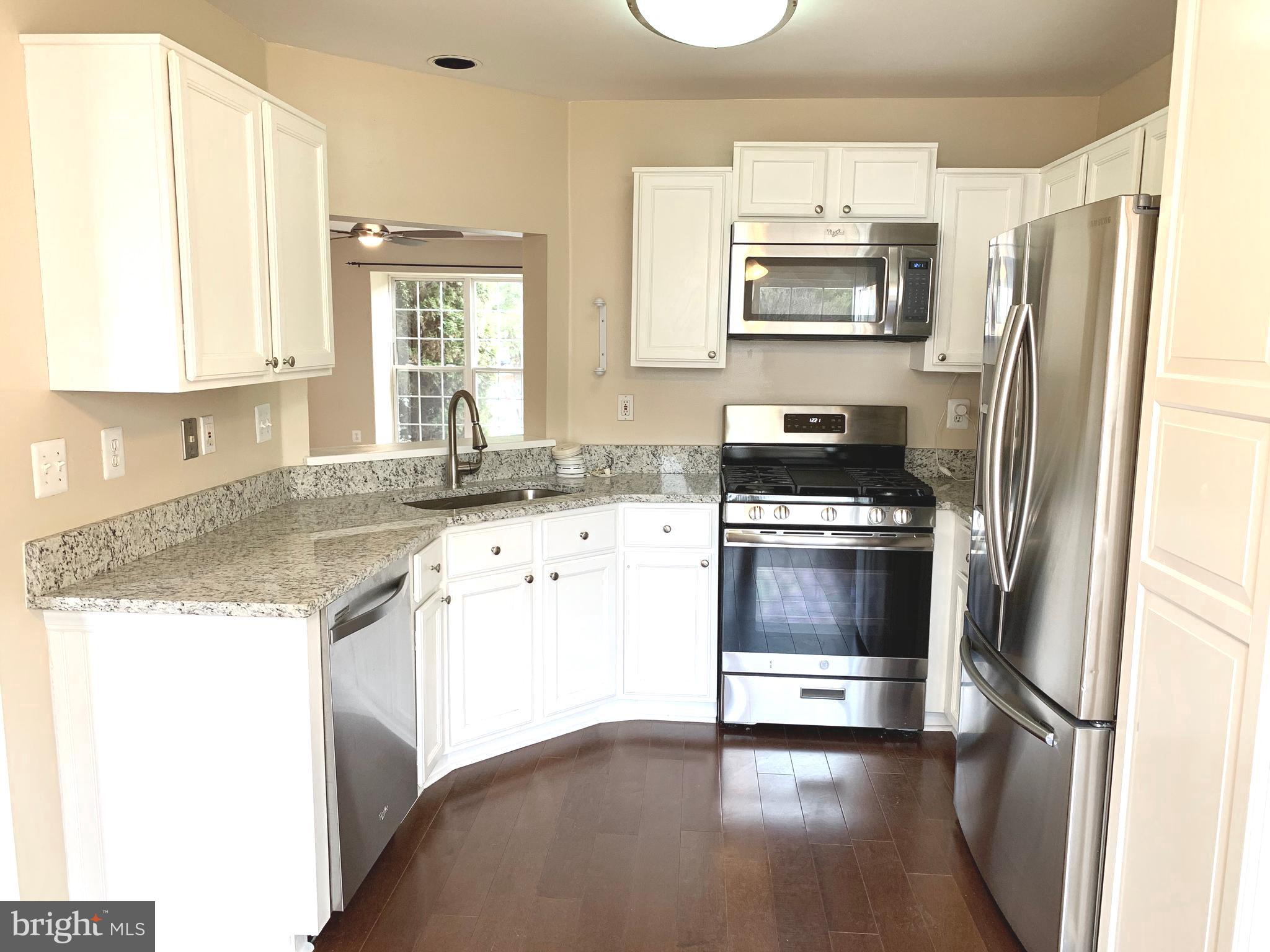 SUBURBIA - Residential Lease