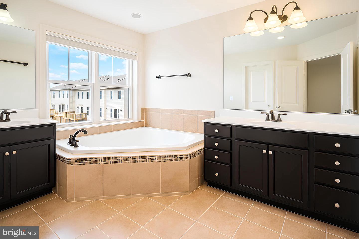 BRAMBLETON - Residential