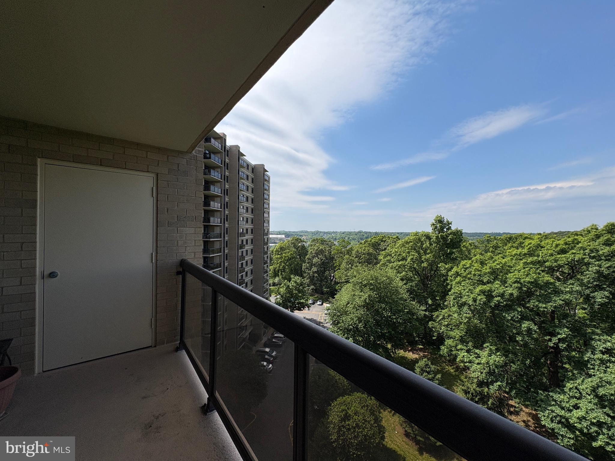 309 YOAKUM PARKWAY 1105