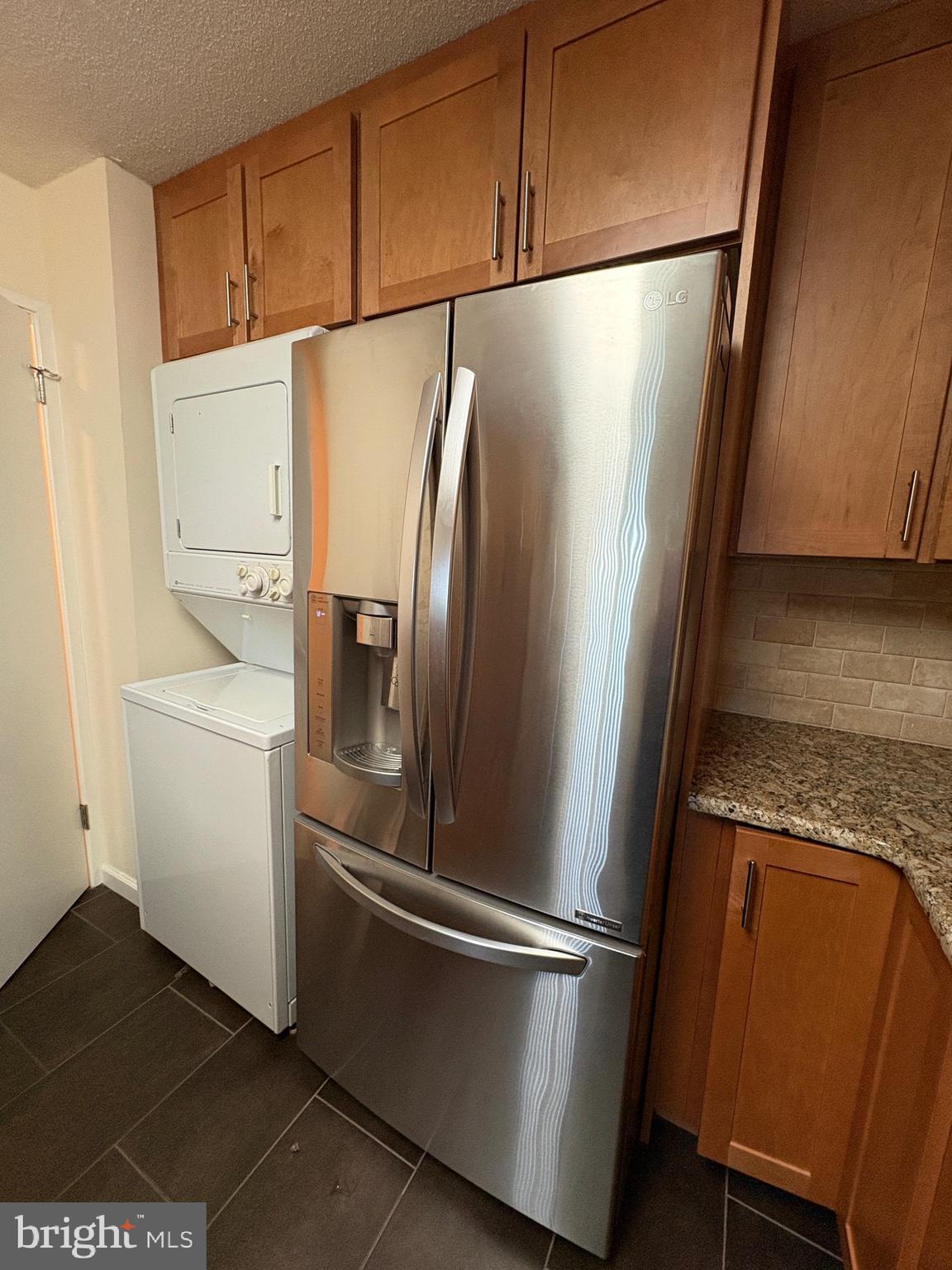 309 YOAKUM PARKWAY 1105